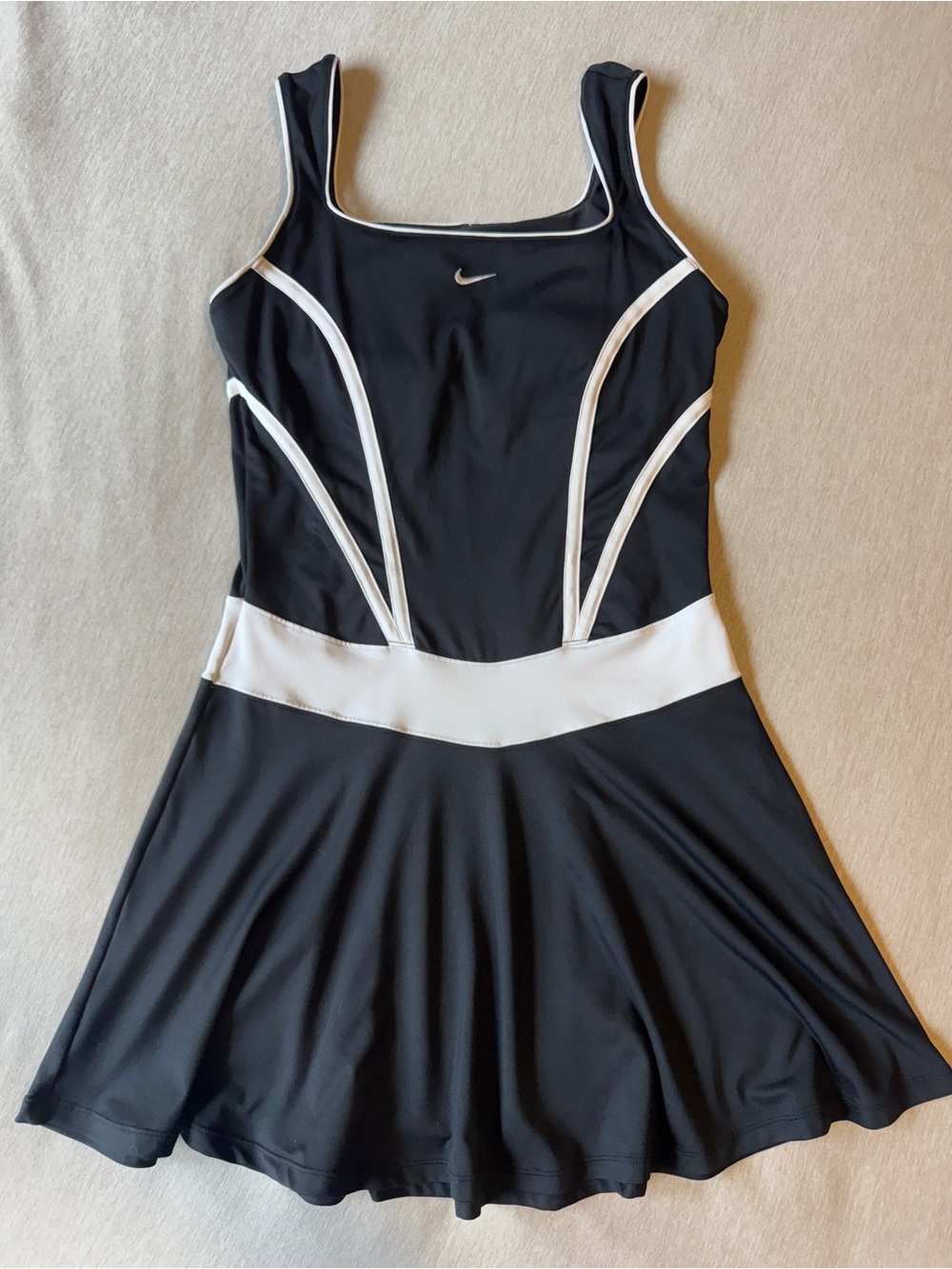 Nike Dri-FIT Black White Y2K Tennis Dress Flared Skater Mini M